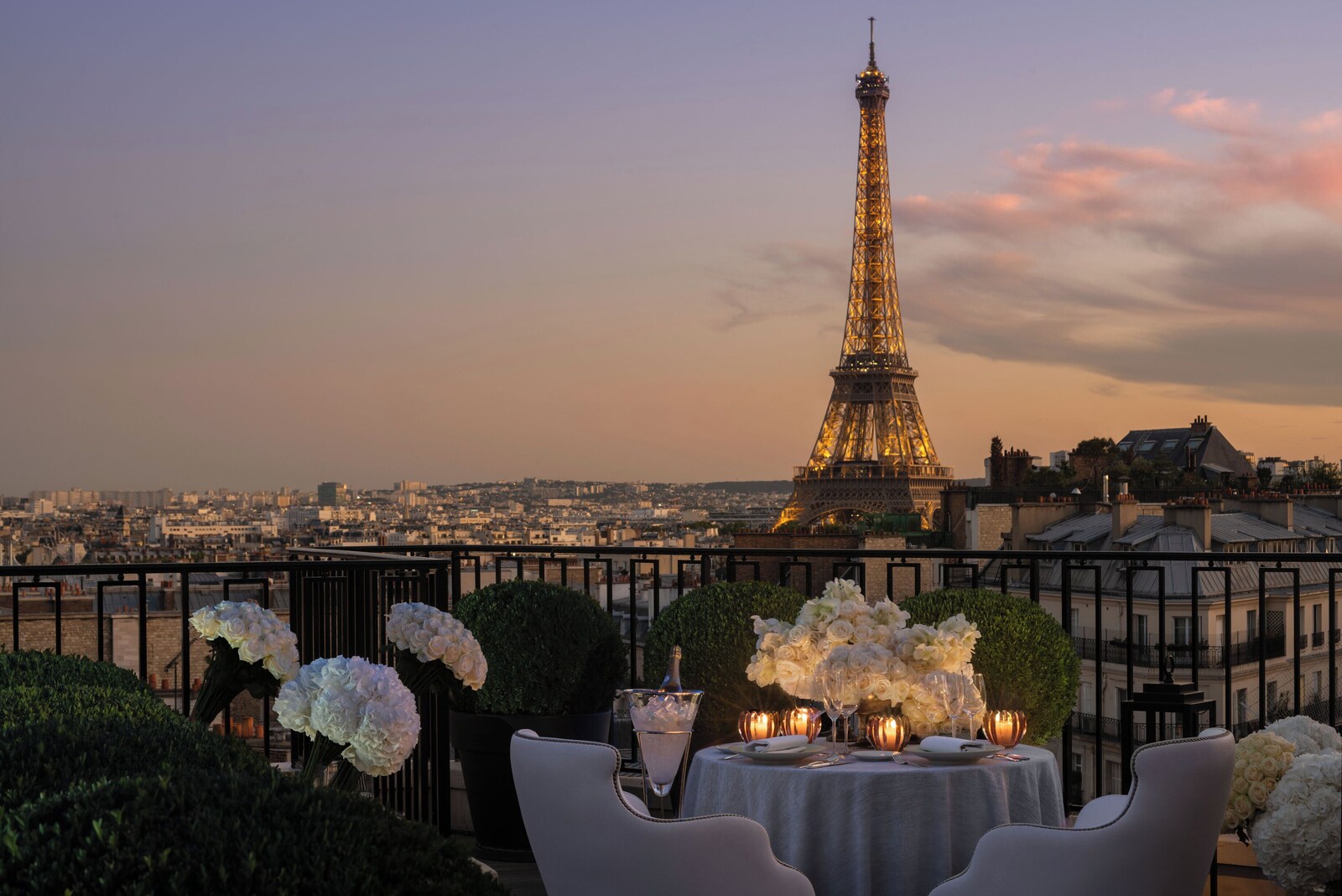 Four Seasons Hotel George V – Champs-Élysées · Paris